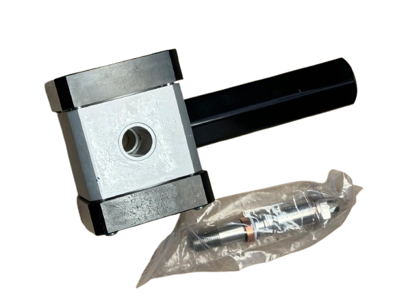 Titan 2429838 Pulsation Dampener DM2-70 (replaces Titan 2374324 )